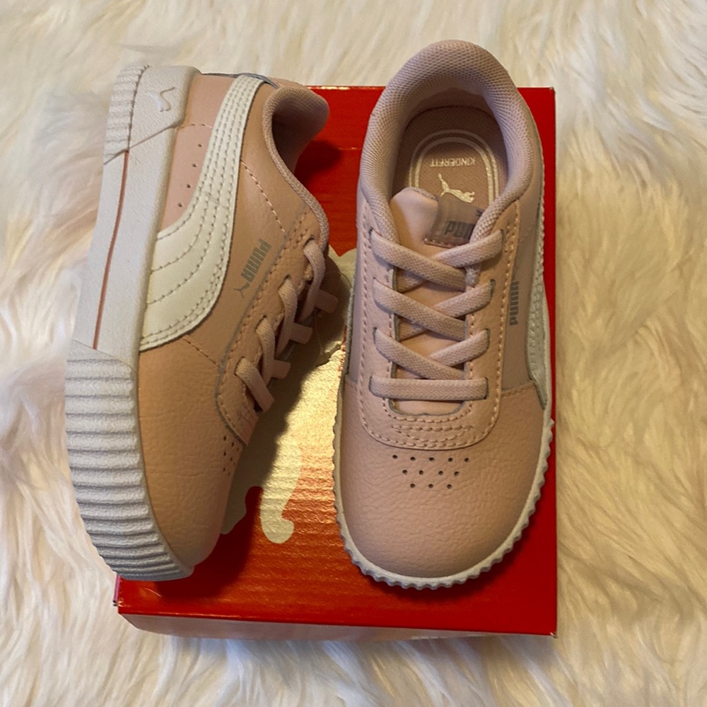 New size 9 girls Puma